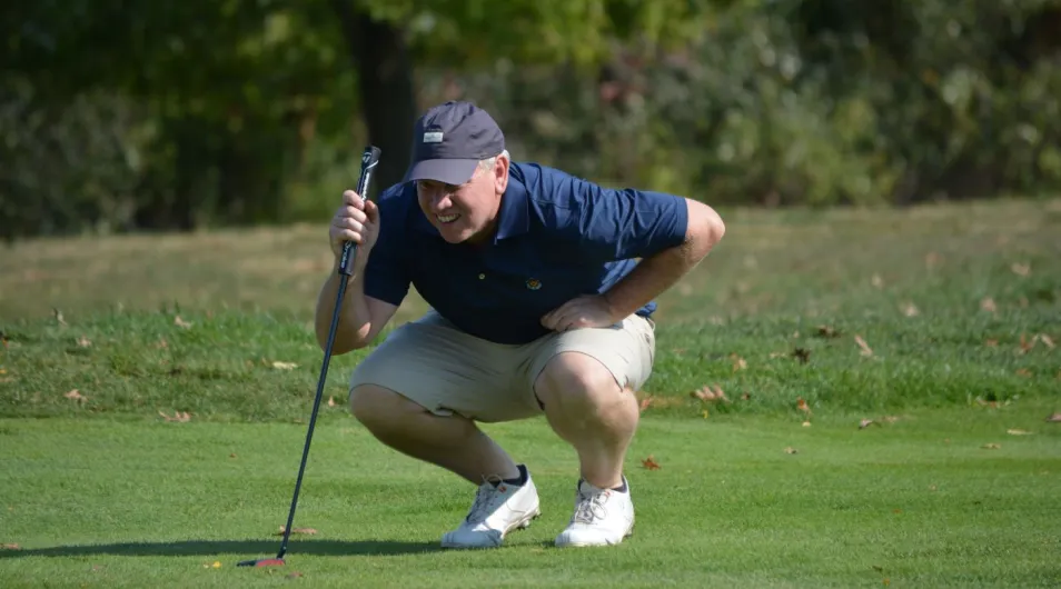 Ira Flood wins medal in Mid-Am Qualifying at Concordia