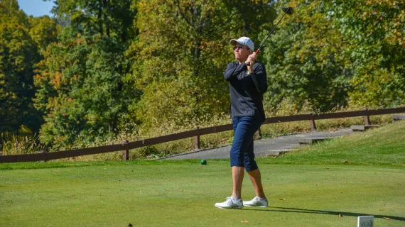 Donna McHugh Owns Early Lead in Both 53rd Women's Senior & 33rd Super-Senior Championships