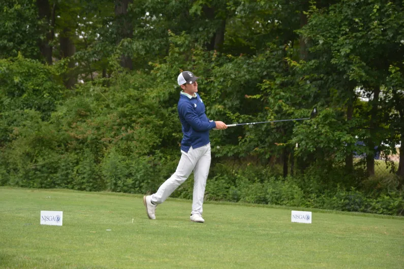 Jimmy Apostolico Leads the Way at 103rd Open Championship Qualifier at Knoll CC