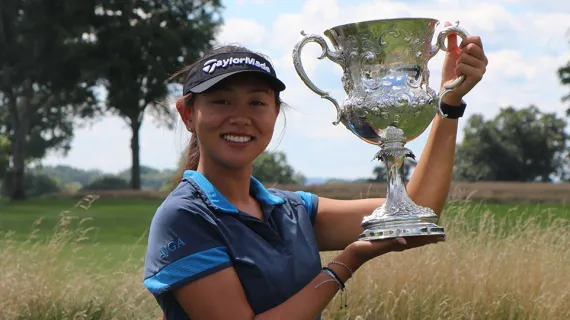 Feng Comes from Behind to Win 2nd Women’s Open Championship