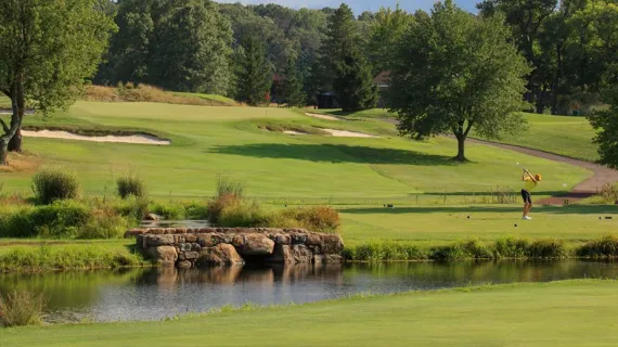 Crestmont welcomes 36th Mid-Amateur Championship; Randolph seeks 5th Title