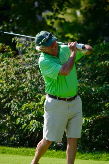 Defending Champion Bill Henry Leads Round One Of The Super-senior Championship